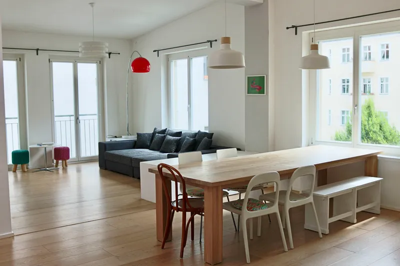 Loft mit Galerie und offener Wohnküche — photo 1